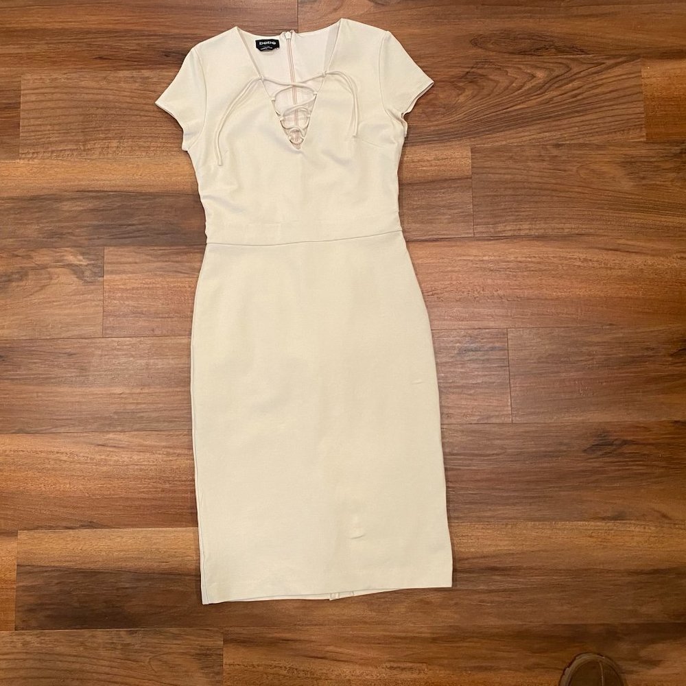Bebe Light Tan Neckline Lace Up Dress Size Large - Picture 9 of 9